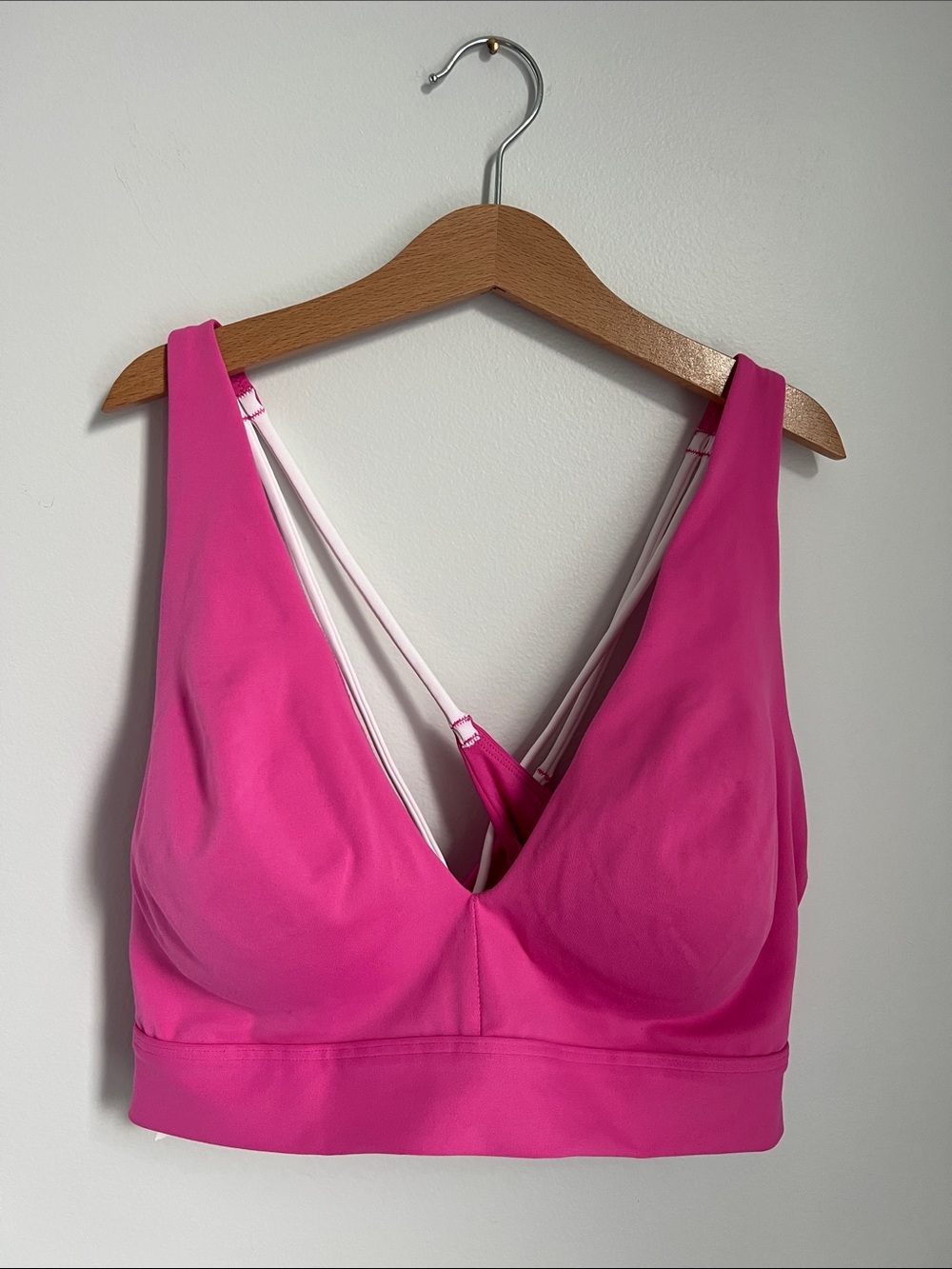 Victoria's Secret | PINK Hot Pink V-Neck Sports Bralette #36014433 Extra Large